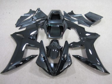 R1 02-03 - Negro