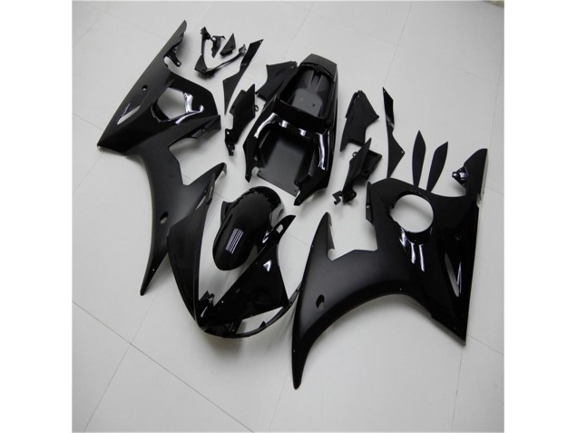 R6 03-05 - Brillante Negro Mate