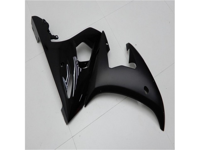 R6 03-05 - Brillante Negro Mate