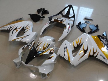 VFR 800 02-13 - Blanco Oro Llama
