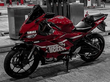 Carenados Moto Yamaha YZF R3/R25 2019-2021 - Rojo Oscuro Blanco Plata Negro Valsir